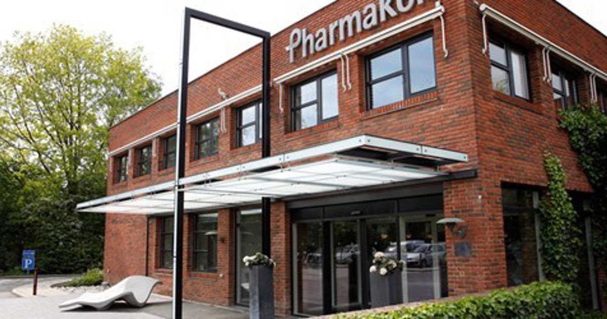 Pharmakon (1)
